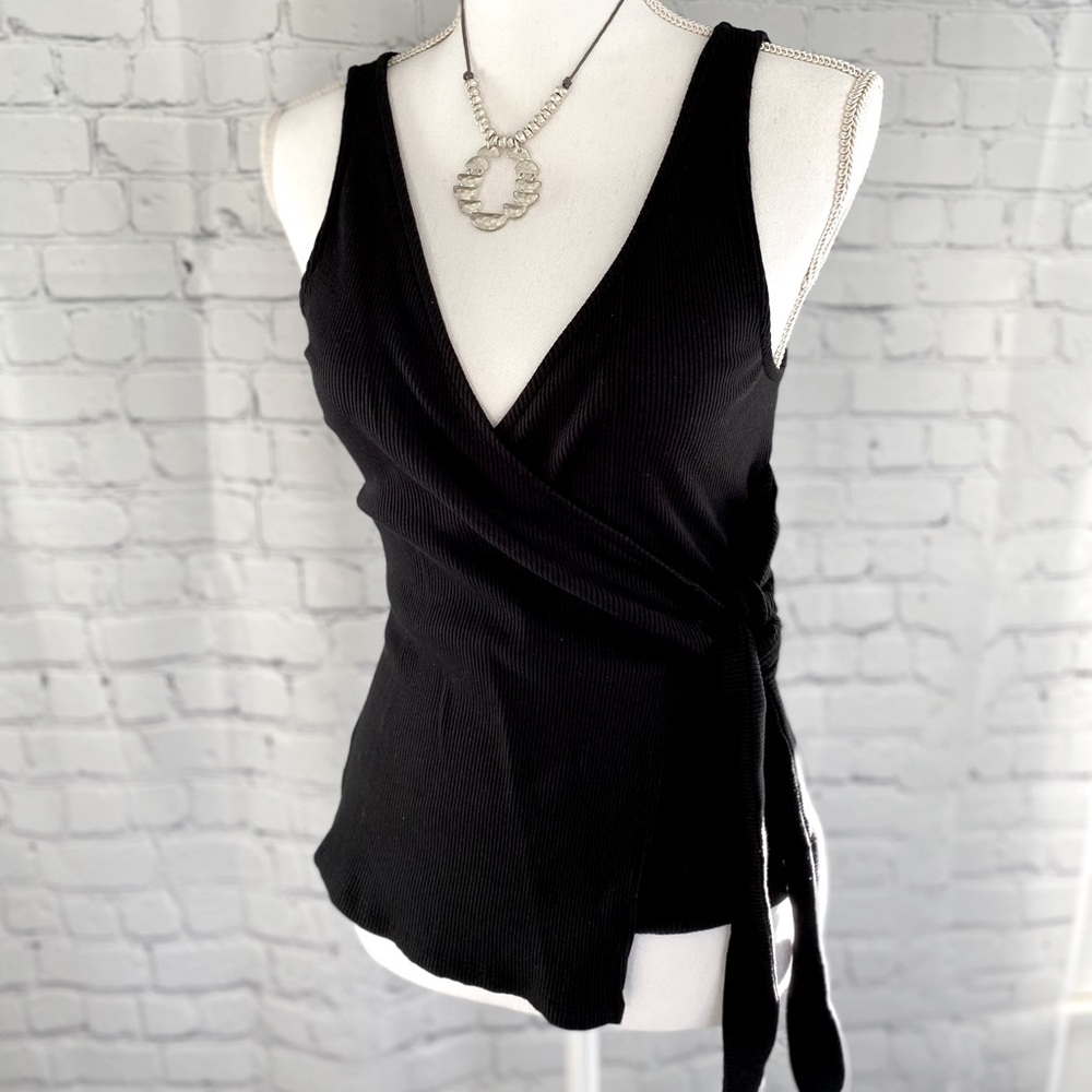 Express crossbody tank.